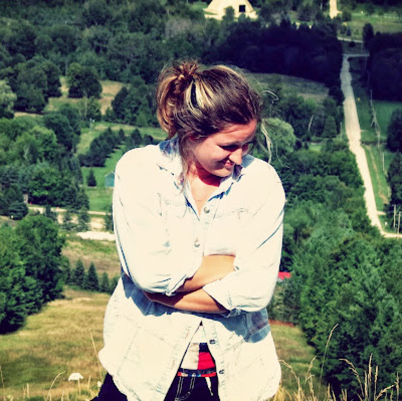 Meet your Posher, Roberta - Picture 1 of 1